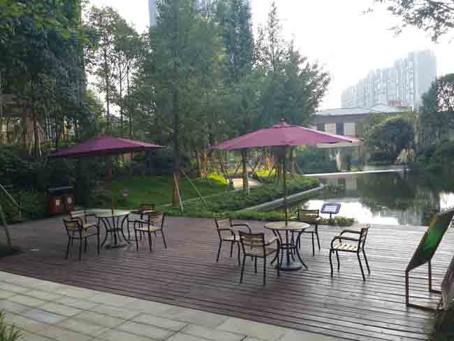 长沙名家翡翠花园户外桌椅案例,湖南室外健身器材,湖南室外休闲椅,湖南儿童滑梯,湖南运动场地,长沙人造草皮,长沙室内外运动地板,长沙球场围栏,长沙室外健身器材,长沙室外休闲椅,长沙儿童滑梯,长沙运动场地,长沙多威体育用品有限公司