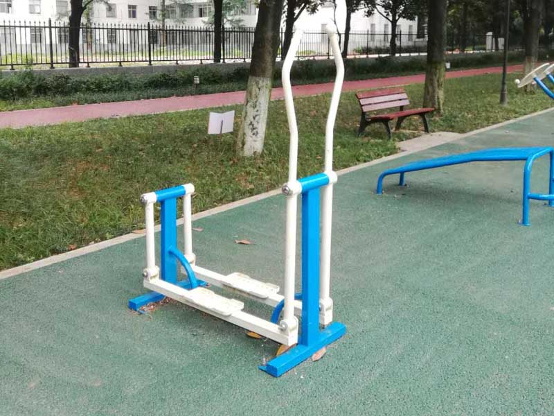 平步机,湖南室外健身器材,湖南室外休闲椅,湖南儿童滑梯,湖南运动场地,长沙人造草皮,长沙室内外运动地板,长沙球场围栏,长沙室外健身器材,长沙室外休闲椅,长沙儿童滑梯,长沙运动场地,长沙多威体育用品有限公司